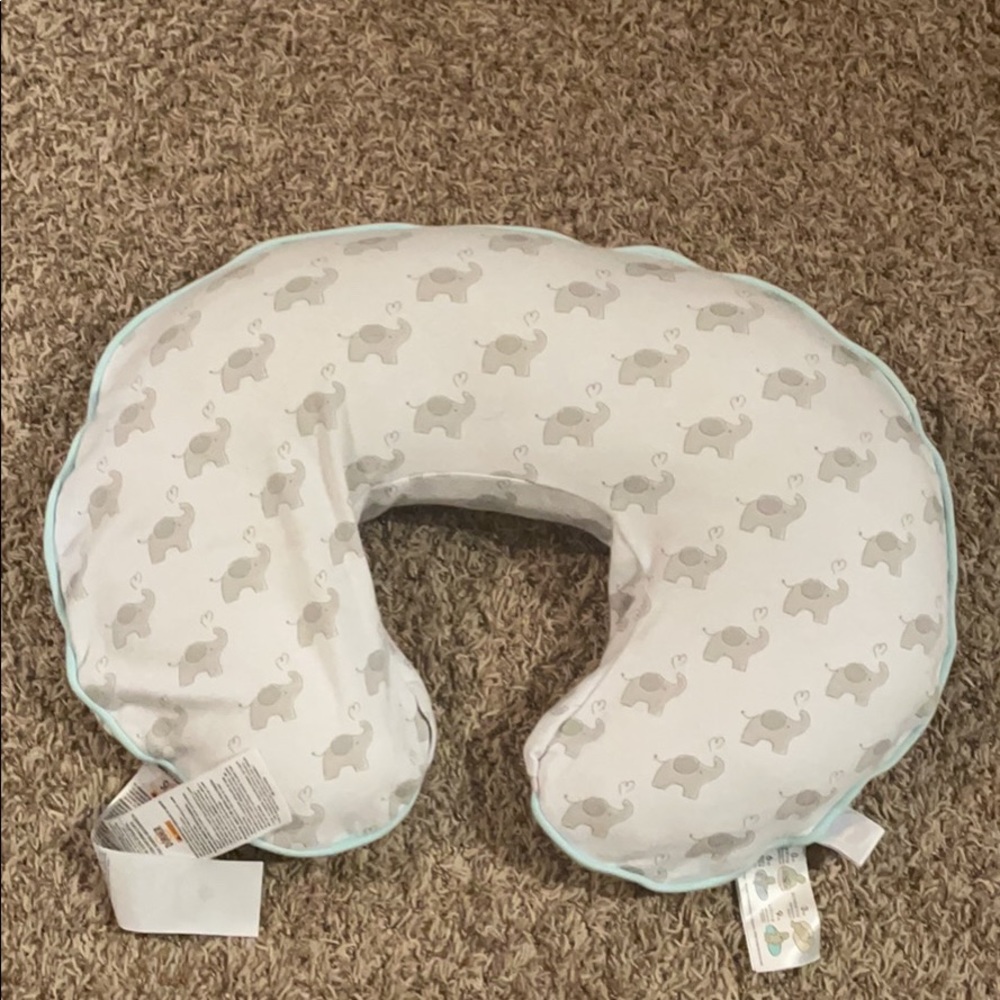 Boppy pillow
